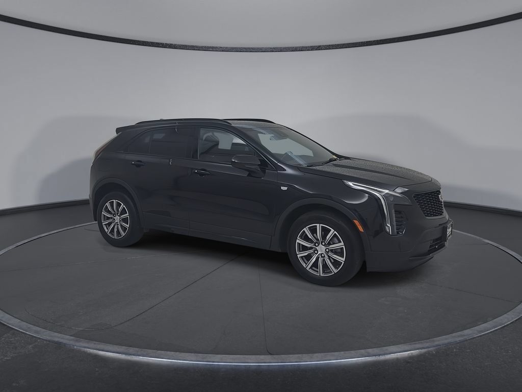 Used 2020 Cadillac XT4 Sport w/ Trailering Package AWD/4WD image 3