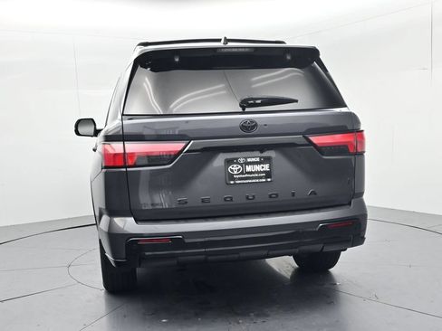 Used 2024 Toyota Sequoia Platinum AWD/4WD image 6