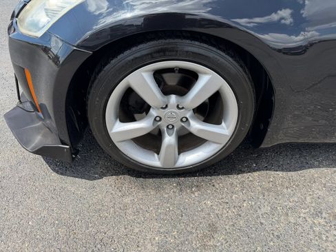 Used 2008 Nissan 350Z Touring RWD image 16