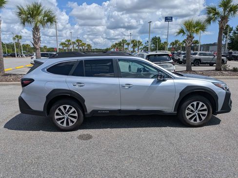 Certified 2024 Subaru Outback Premium AWD/4WD image 3