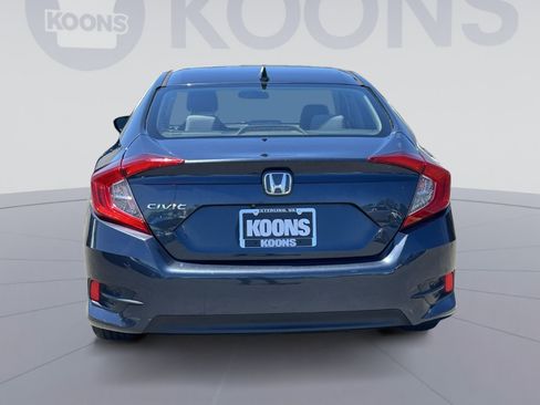 Used 2018 Honda Civic EX image 10