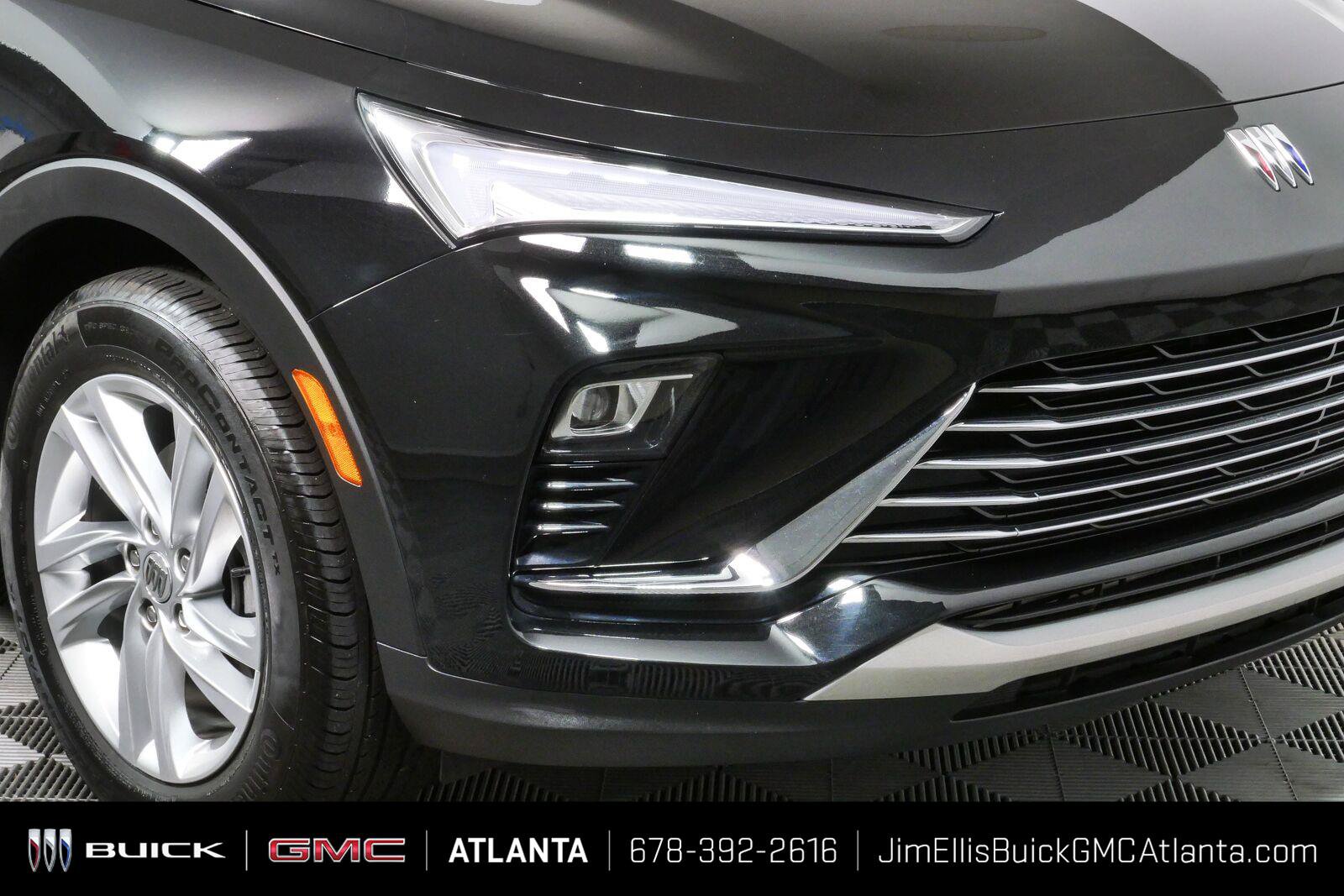Used 2025 Buick Envista Preferred FWD image 32