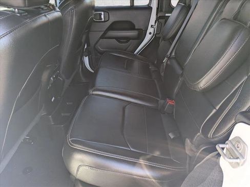 Used 2021 Jeep Wrangler Unlimited Sahara w/ Cold Weather Group image 19