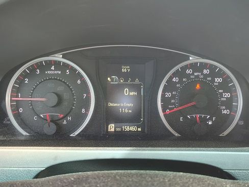 Used 2017 Toyota Camry SE w/ Moonroof Package FWD image 15