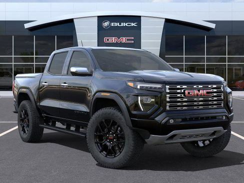 New 2025 GMC Canyon Denali w/ LPO, Denali Black Edition image 7