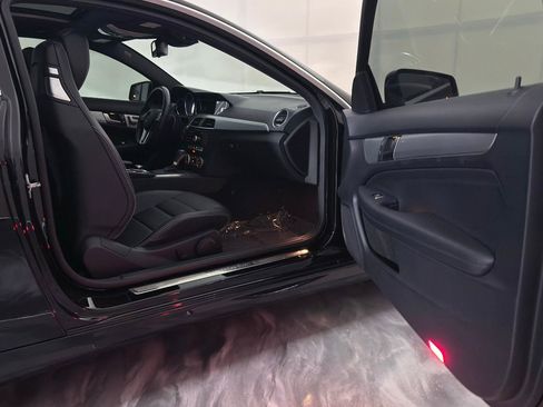 Used 2015 Mercedes-Benz C 350 4MATIC Coupe image 23