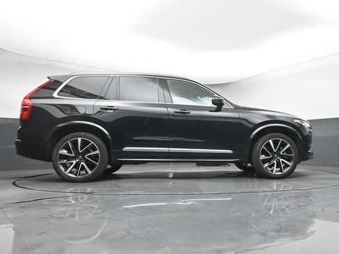 Used 2024 Volvo XC90 B6 Ultimate w/ Protection Package Premier AWD/4WD image 17