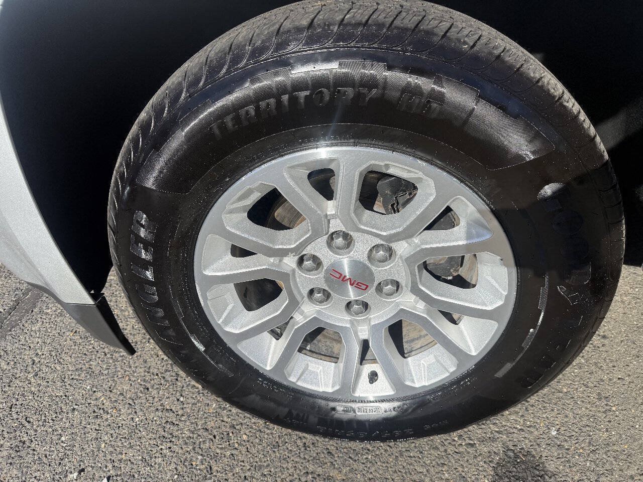 Used 2015 GMC Yukon SLT AWD/4WD image 26