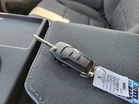 New 2023 Ford F250 XL image 26