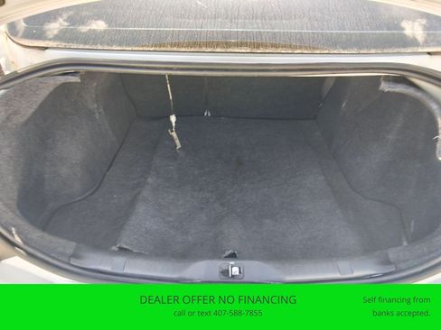 Used 2012 Nissan Sentra 2.0 SR w/ Special Edition Pkg FWD image 13