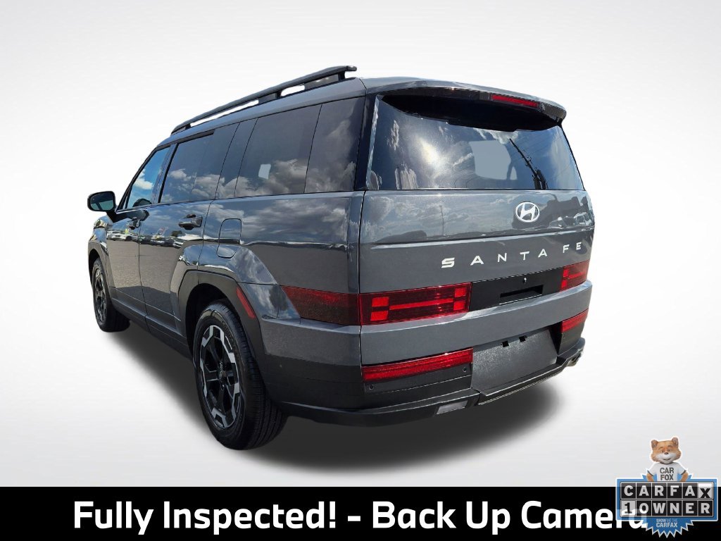 Used 2025 Hyundai Santa Fe SEL FWD image 5