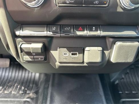 New 2025 GMC Sierra 2500 Pro w/ Convenience Package image 18