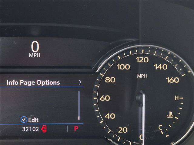 Used 2019 Cadillac XT4 Premium Luxury FWD image 6
