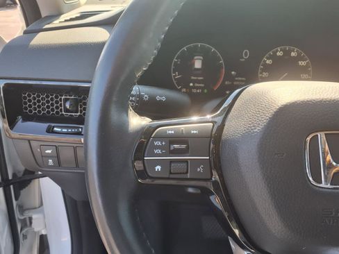 Used 2024 Honda CR-V EX-L image 10