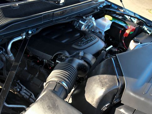 Used 2024 RAM 2500 Big Horn w/ Night Edition image 53