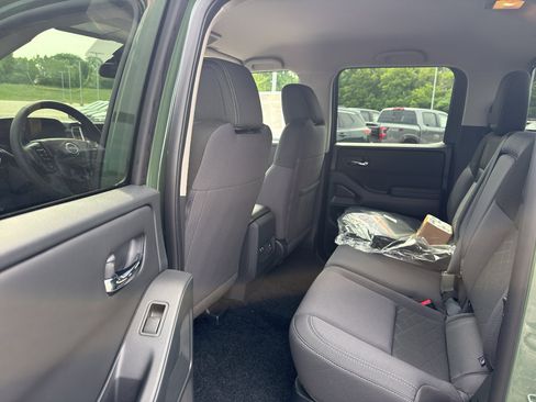 New 2026 Nissan Frontier SV AWD/4WD image 28