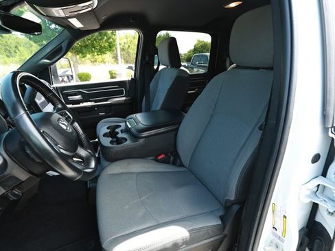 Used 2024 RAM 2500 Big Horn AWD/4WD image 23