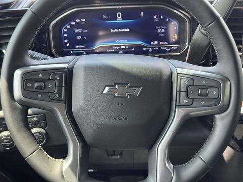 Used 2024 Chevrolet Silverado 1500 RST AWD/4WD image 18