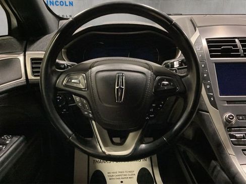Used 2020 Lincoln MKZ w/ Convenience Package image 15