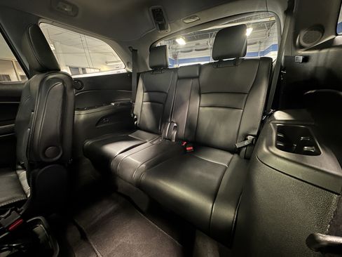 Used 2018 Honda Pilot Elite image 28