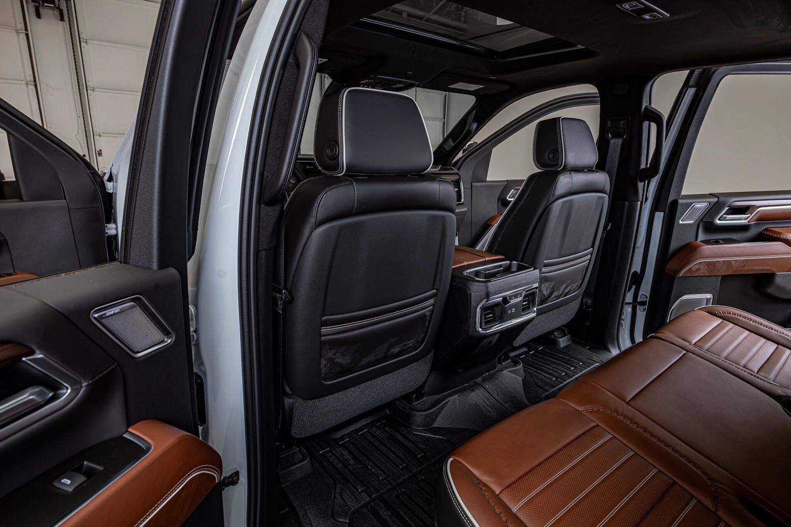 Used 2026 GMC Sierra 3500 Denali Ultimate AWD/4WD image 29