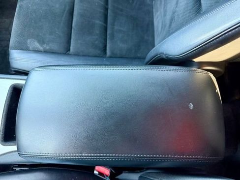 Used 2018 Jeep Grand Cherokee Altitude image 38