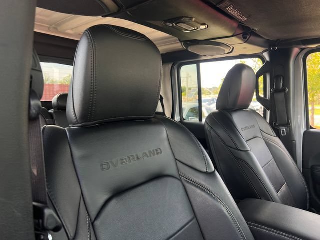 Used 2020 Jeep Gladiator Overland AWD/4WD image 35