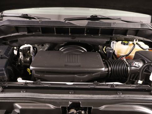 Used 2023 Chevrolet Silverado 1500 RST RWD image 18