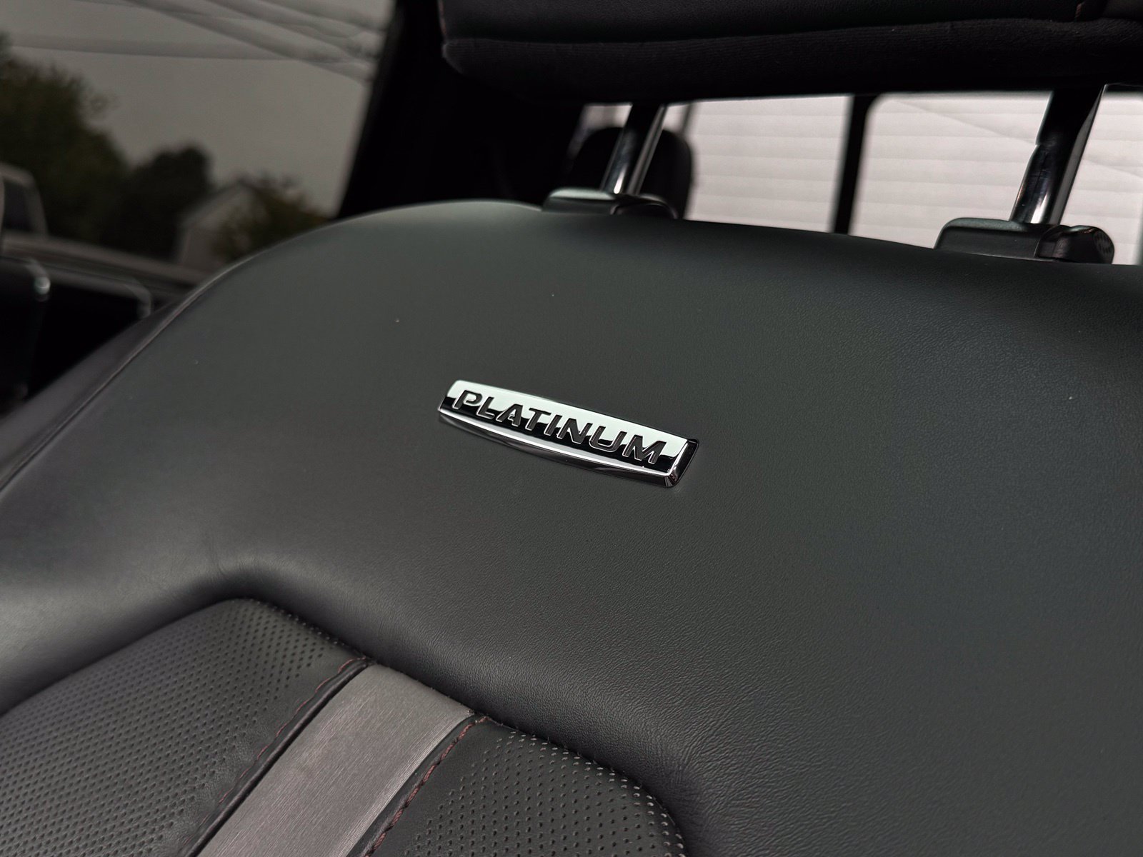 Used 2018 Ford F150 Platinum w/ Equipment Group 701A Luxury AWD/4WD image 43