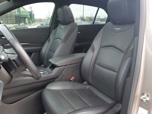 Certified 2024 Cadillac XT4 Sport image 5