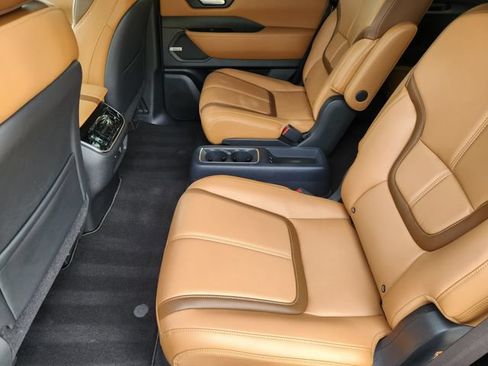 Used 2026 Nissan Armada SL w/ Captain's Chari Seat Package RWD image 27