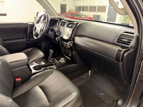 Used 2021 Toyota 4Runner Nightshade AWD/4WD image 39