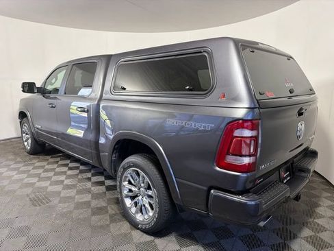 Used 2022 RAM 1500 Laramie AWD/4WD image 4