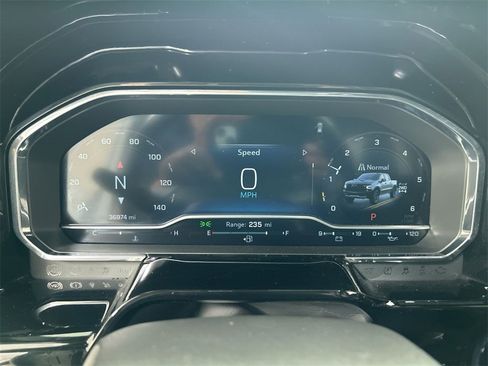 Used 2022 Chevrolet Silverado 1500 ZR2 w/ Technology Package image 13