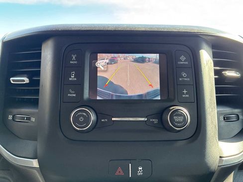 Used 2020 RAM 2500 Big Horn image 22