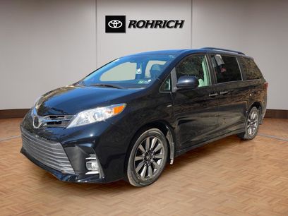 Used 2020 Toyota Sienna XLE