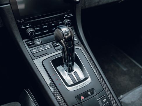 Used 2018 Porsche 911 GT2 RS RWD image 48
