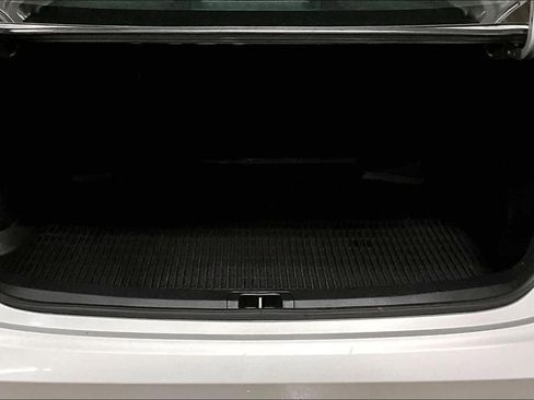 Used 2022 Toyota Corolla SE image 30