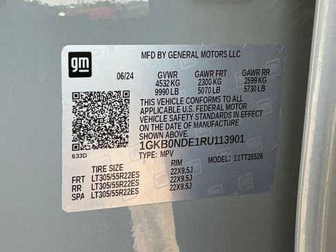 Used 2024 GMC Hummer EV 2X w/ LPO, Illumination Package AWD/4WD image 34
