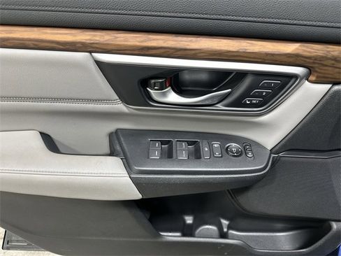 Used 2020 Honda CR-V EX-L image 16
