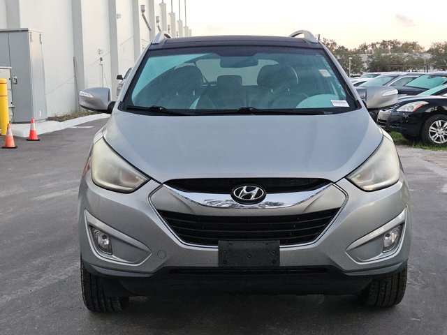 Used 2015 Hyundai Tucson Limited w/ Option Group 03 AWD/4WD image 2