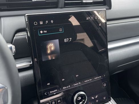 New 2025 GMC Terrain Elevation image 13