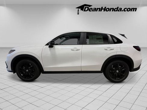 New 2027 Honda HR-V Sport image 2