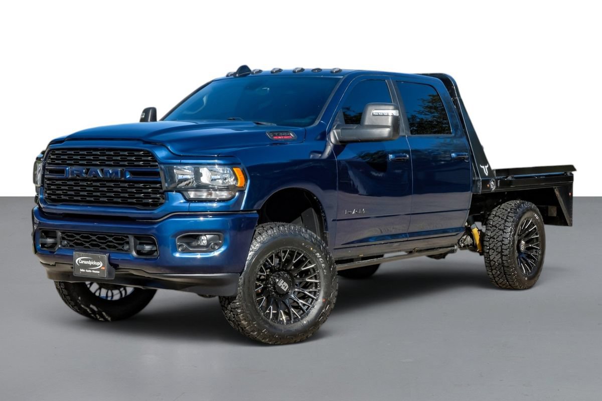 Used 2024 RAM 2500 Big Horn w/ Night Edition AWD/4WD image 5