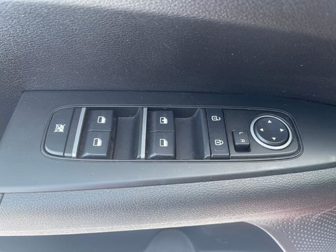 Used 2023 Kia Forte LXS image 15