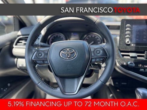 Certified 2022 Toyota Camry SE FWD image 28