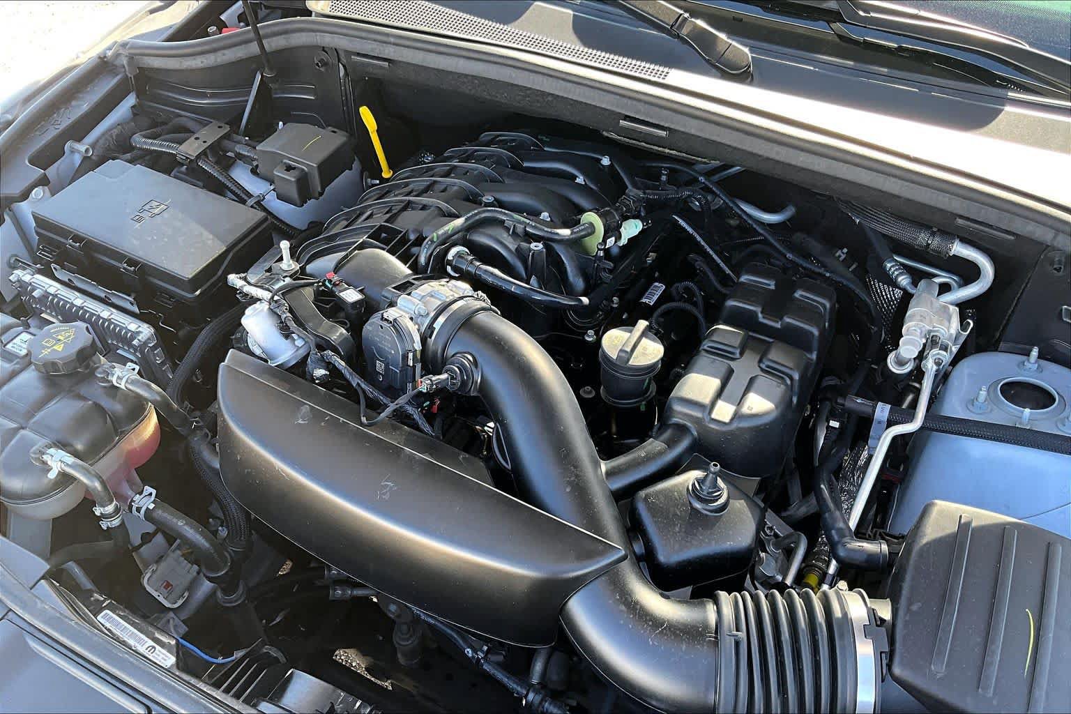 Used 2025 Dodge Durango GT RWD image 34