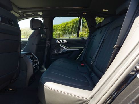 New 2026 BMW X5 M60i AWD/4WD image 8