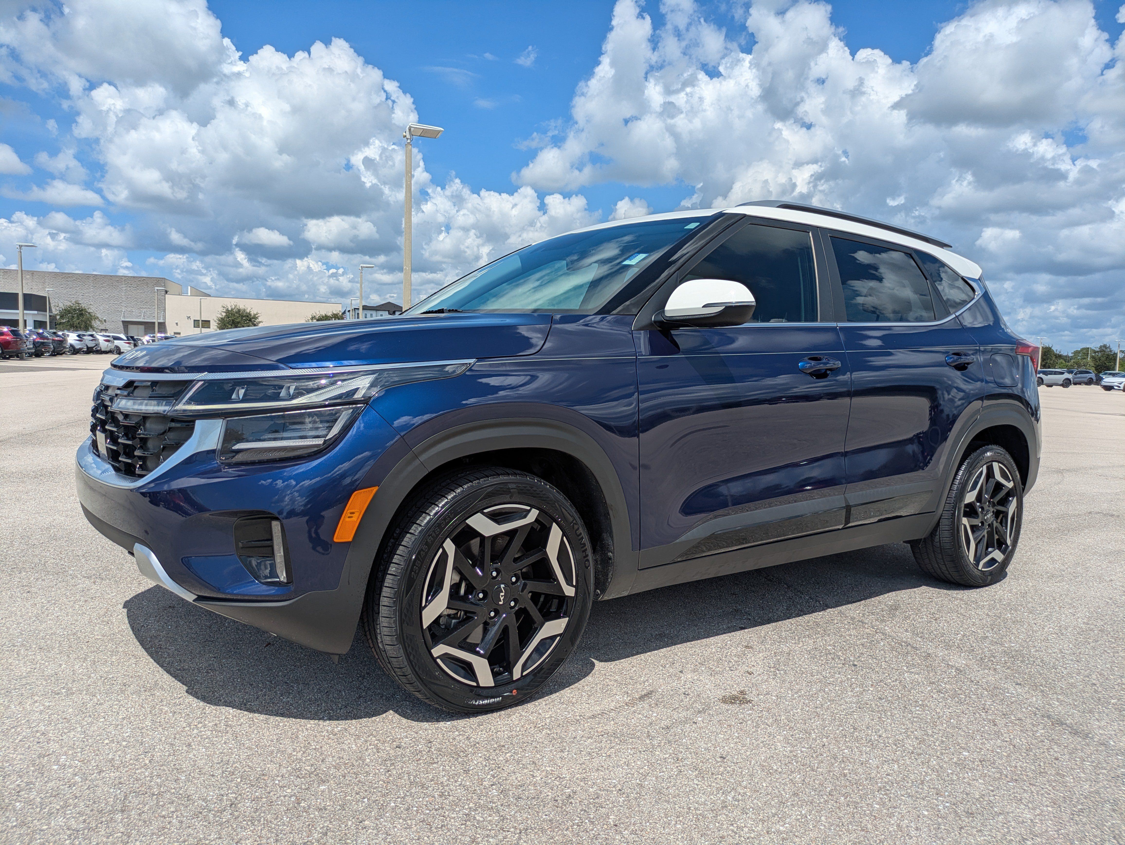 Certified 2024 Kia Seltos SX AWD/4WD image 8