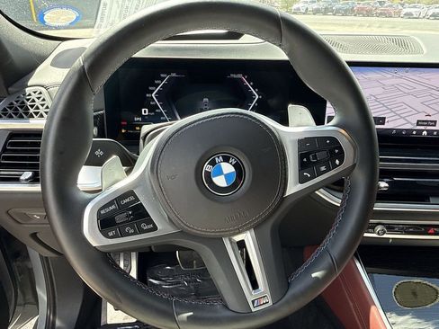 Used 2025 BMW X6 M60i w/ Executive Package image 3